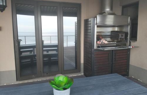 Mtwalume Villa | Modern Beachfront Unit with Breathtaking Seaview's