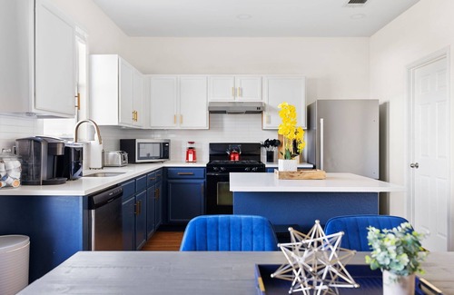 Buda House | Modern Buda Retreat: Family-Friendly Fun, Just 20 Min to Austin