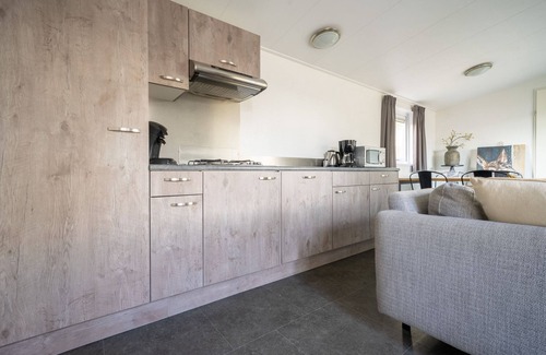 Otterlo Ski Chalet | Modern chalet near De Veluwe National Park