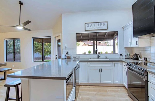 Chandler House | Modern Chandler Retreat by 101 Private Pool