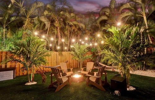 Pompano Beach Villa | Modern Chic 7-BR w Amazing Pool Gameroom