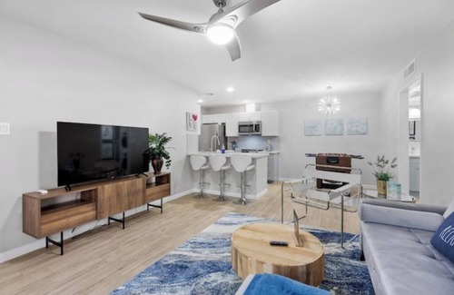 Tempe Apartment | Modern, chic condo in the heart of Tempe/ASUn