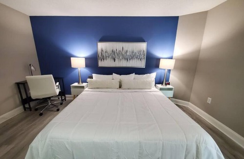 Crescent Beach House | Modern Chic Ocean View Condo in North Myrtle