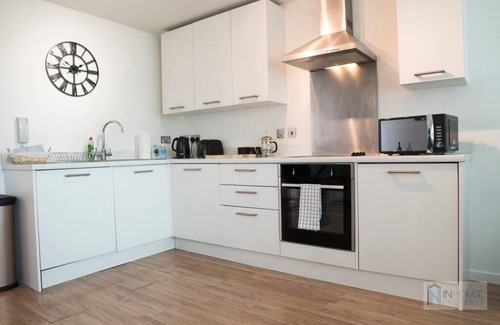 Nottingham City Centre Apartment | Modern City centre apartment WIFI Netflix NEW