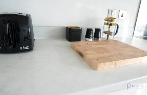 Nottingham City Centre Apartment | Modern City centre apartment WIFI Netflix NEW