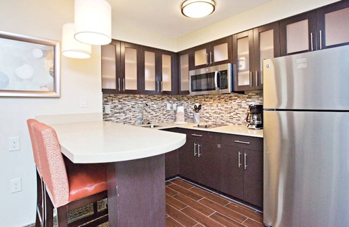 Sweetbriar Condo | Modern Comfort and Convenience in Austin, TXn