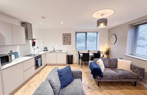 Leeds Apartment | Modern Comfort | 2BR Home for 4 | Relax & Unwind