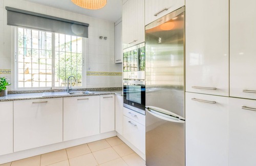 Estepona Apartment | Modern comfort in Estepona: terrace, pools, AC, and Wi-Fi