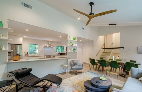 Atlanta House | Modern Comfort near Gateway Sandy Springs, North Buckhead and Chastain Park