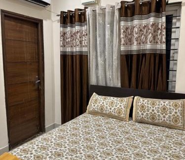 Kalyan Nagar Apartment | Modern Comfortable 1BHK Prime location Service Apartments