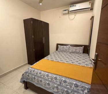 Kalyan Nagar Apartment | Modern Comfortable 1BHK Prime location Service Apartments