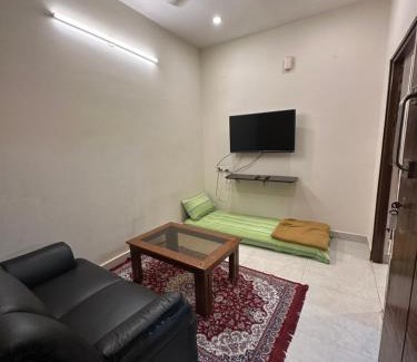 Kalyan Nagar Apartment | Modern Comfortable 1BHK Prime location Service Apartments