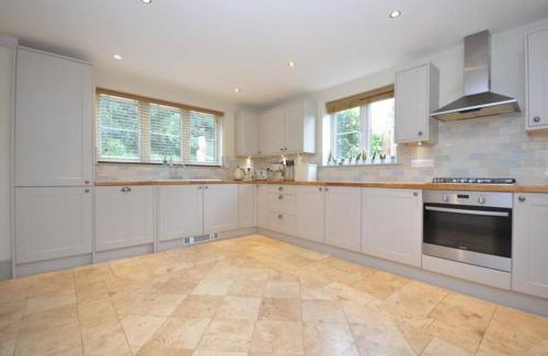 Norwich House | Modern Cottage in Colney, Norwich