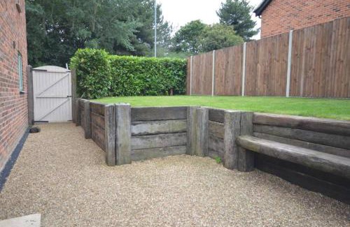 Norwich House | Modern Cottage in Colney, Norwich