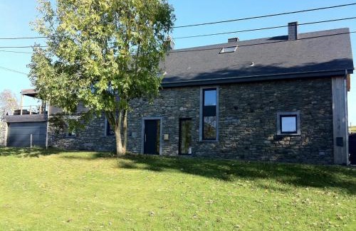 Vaux-sur-Sure House | Modern Cottage in Vaux-sur-Sûre with Sauna