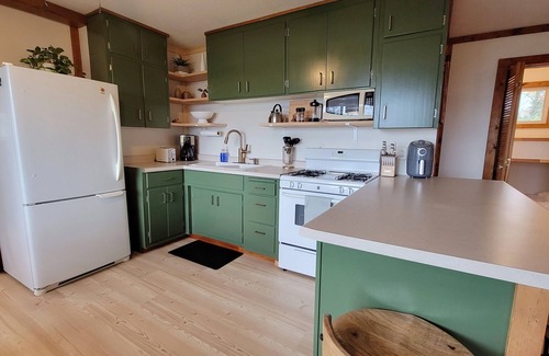 Brimson Cottage | Modern Cottage on Stone Lake near access to Endless trails!