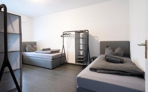 Gronau Apartment | Modern cozy apartment - three box spring beds