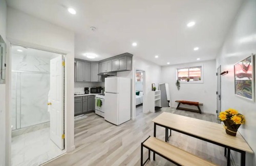 Queens Apartment | Modern & Cozy Duplex Apt Near Mnhttn~Park Views