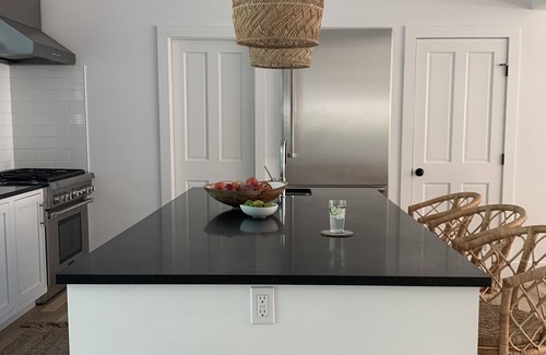 Sag Harbor House | Modern Designer Home- Just 1 mile to Sag Harbor Town