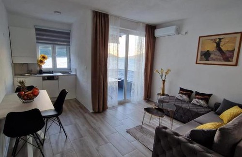 Neum Apartment | Modern Dream Apartment