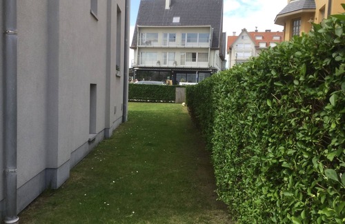 De Haan Apartment | Modern duplex apartment, ground floor with garden within walking distance of the sea