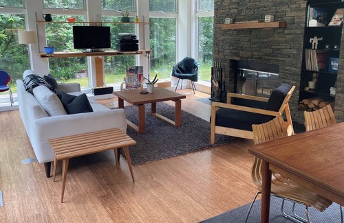 Palenville House | Modern 'Dwell' Home - Private Haven-H.I.T.S & HUNTER mountain
