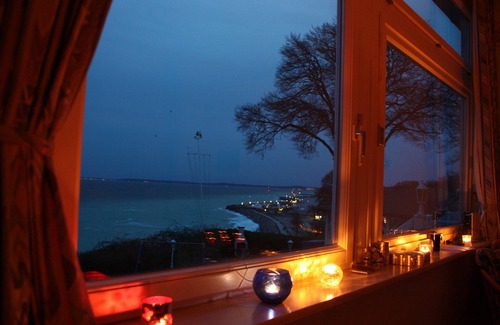 Sassnitz Apartment | Modern Eingerichtete Ferienwohnung mit Faszinierendem Meerblick!