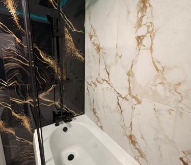 Ely House | Modern En-Suite Double Bedroom in Cardiff with Private Entrance