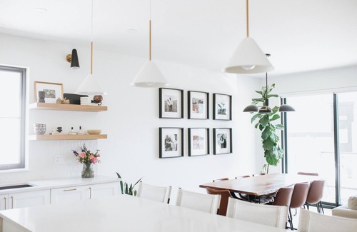 Foothills House | Modern Escape Into The Hills nMinutes from Ski Hill & Town