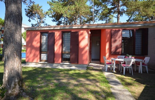 Lignano Riviera Villa | Modern family villa with enclosed garden