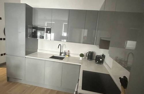 West Finchley Apartment | Modern Family Flat in Finchley