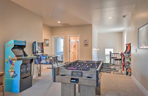 Flagstaff House | Modern Flagstaff Retreat with Fire Pit and EV Charger!