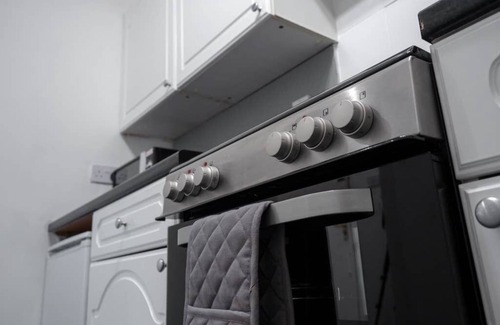 Glenisla Apartment | ☆Modern Flat, Close to University and City Centre☆