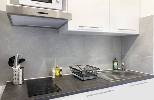 Osnabrueck Apartment | Modern flat in Osnabueck - Balcony - Kitchen - Cofee & Tea I home2share