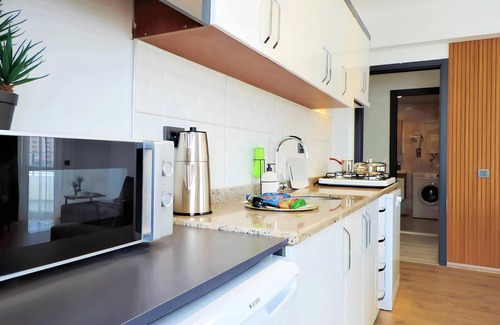 Lara Apartment | Modern Flat with Sea View 10 min to Lara Beach