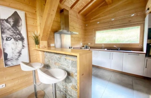 Les Contamines-Montjoie House | Modern chalet with outdoor jacuzzi, great mountain view, 5min drive to ski lift