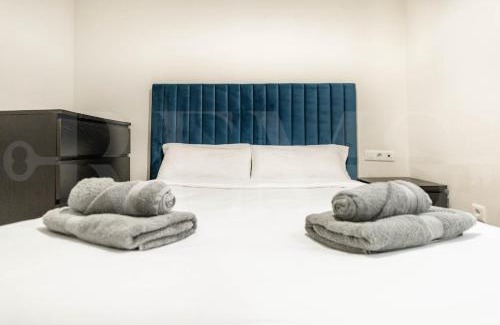 La Merced Apartment | Modern gem in heart of Málaga, near sights REMS