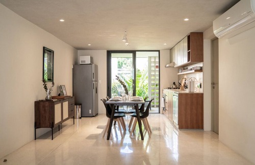 Centro Apartment | Modern getaway w/pool in the heart of the city | Centro