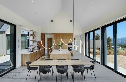 Windsor House | Modern Hilltop Healdsburg Residence With 360' Views