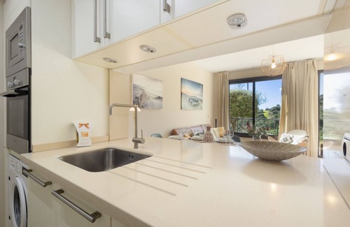 Marbella Apartment | Modern holiday apartment with amazing sea views with spa and gym