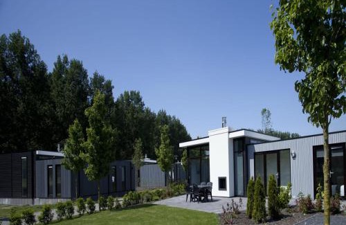 Velsen-Zuid House | Modern holiday home in Velsen-Zuid