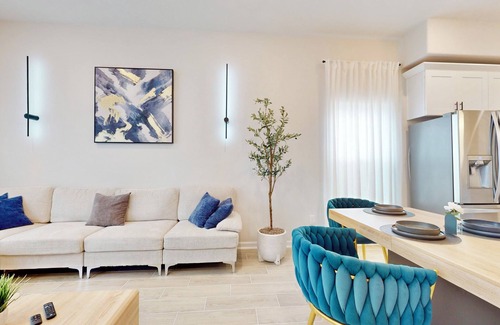 Northside House | Modern Home Near Downtown Houston