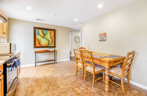 Kenwood House | Modern home with enclosed yard, central AC & washer/dryer - near wineries