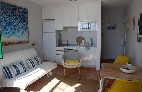 Arrieta Apartment | Modern home with Ocean View in Arrieta