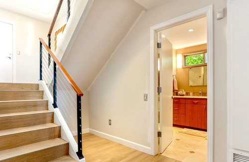 Del Mar Heights House | Modern Home with Ocean View | Furnished, King Bed, Wi-Fi, Secure