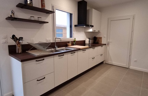 Le Tour-du-Parc House | Modern house for 6, beach and Internet 900m, pets allowed