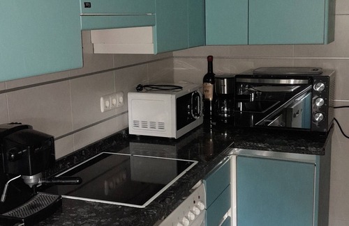 La Herradura House | Modern house in a quiet location in La Herradura - pets welcome!