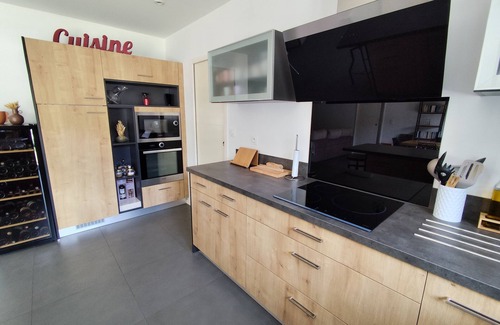 Medis House | Modern house with garden - 4 bedrooms - 10 min from the beaches of Royan