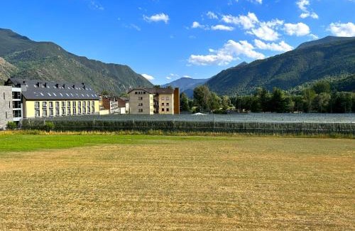 Esterri D'Aneu Apartment | Modern i familiar apartament a Esterri d'Àneu by RURAL D'ÀNEU