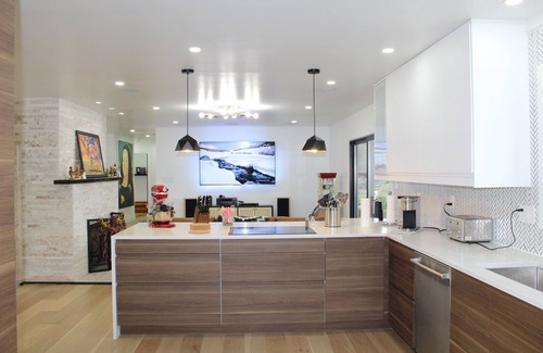 East Colorado Springs House | Modern Lux Ranch on Golf Course w/Mountain Views and 2-Car Garage